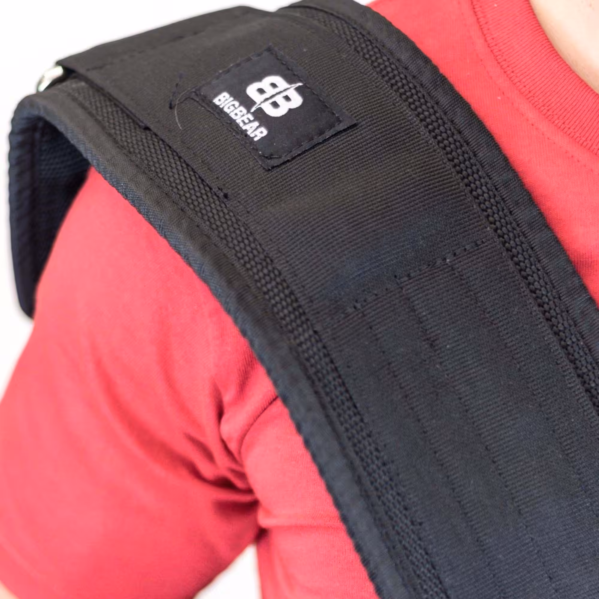 Cincho de Nylon Big Bear, disponible en Fiteq Guatemala