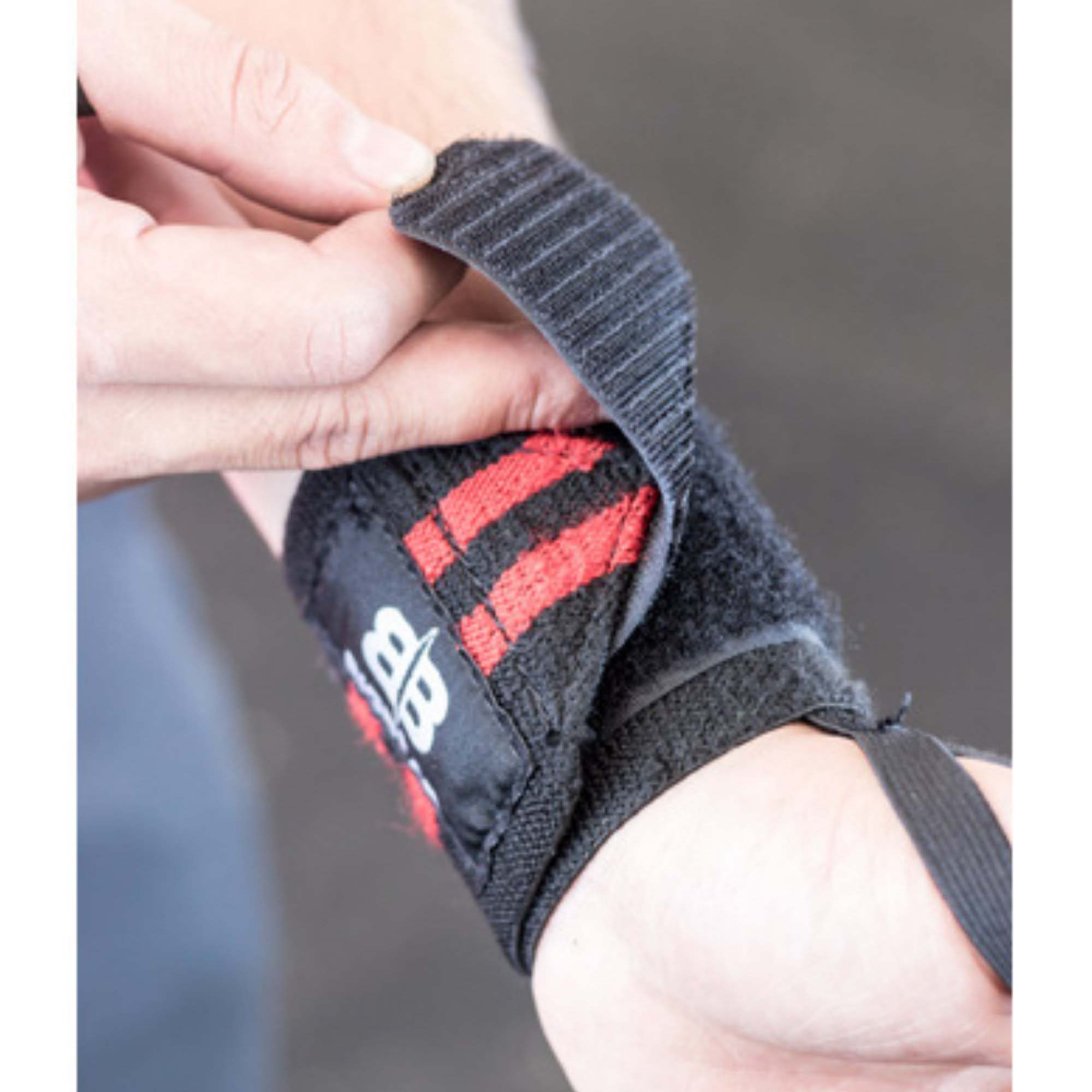 Muñequera Big Bear, disponible en Fiteq Guatemala